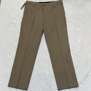 Dockers 38x32 Signature Khaki Straight Fit